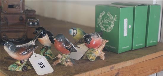 Beswick Kingfisher, Tawny Owl & Barn Owl (boxed), Whitethroat, Blue Tit, Chaffinch, Stonechat & Bullfinch (8)